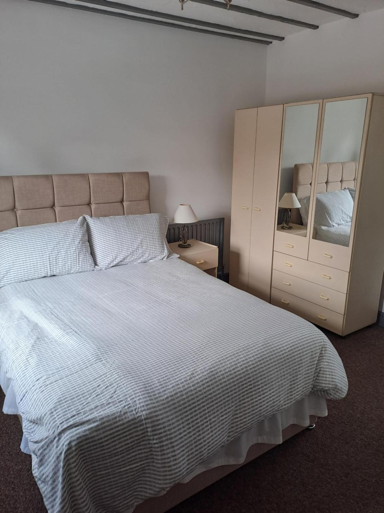 Bank Top Farm Cottages Stoke-on-Trent 外观 照片