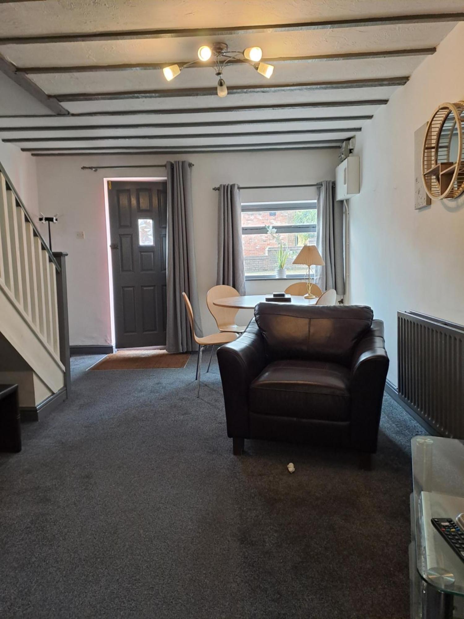 Bank Top Farm Cottages Stoke-on-Trent 外观 照片